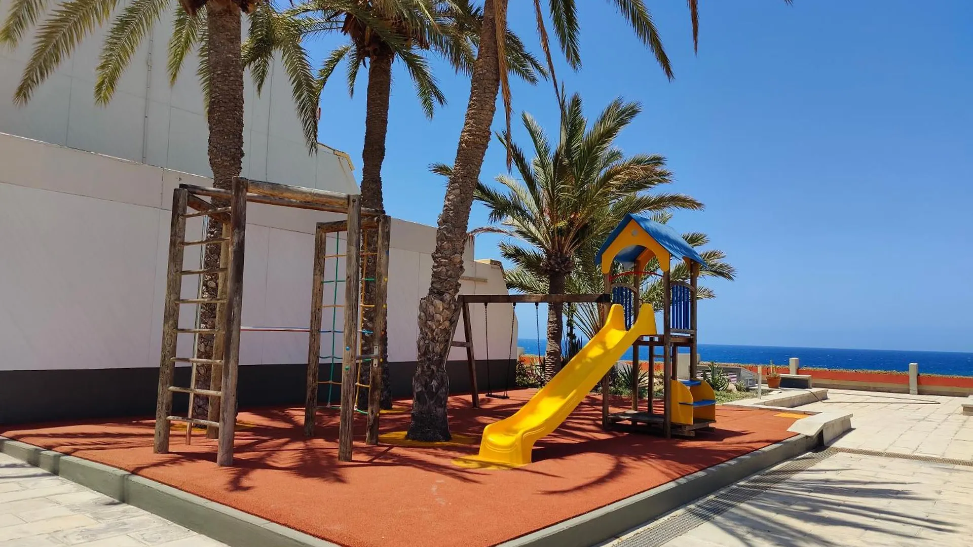 Maravilla Suite 140 M2 - 3 Bedrooms, Heated Pool Costa Del Silencio Apartment